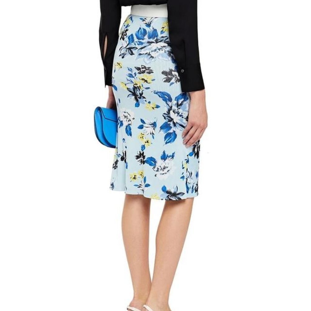 DVF Willa Blue Ruched Floral-Print Stretch-Mesh Pencil Skirt - Picture 2 of 3